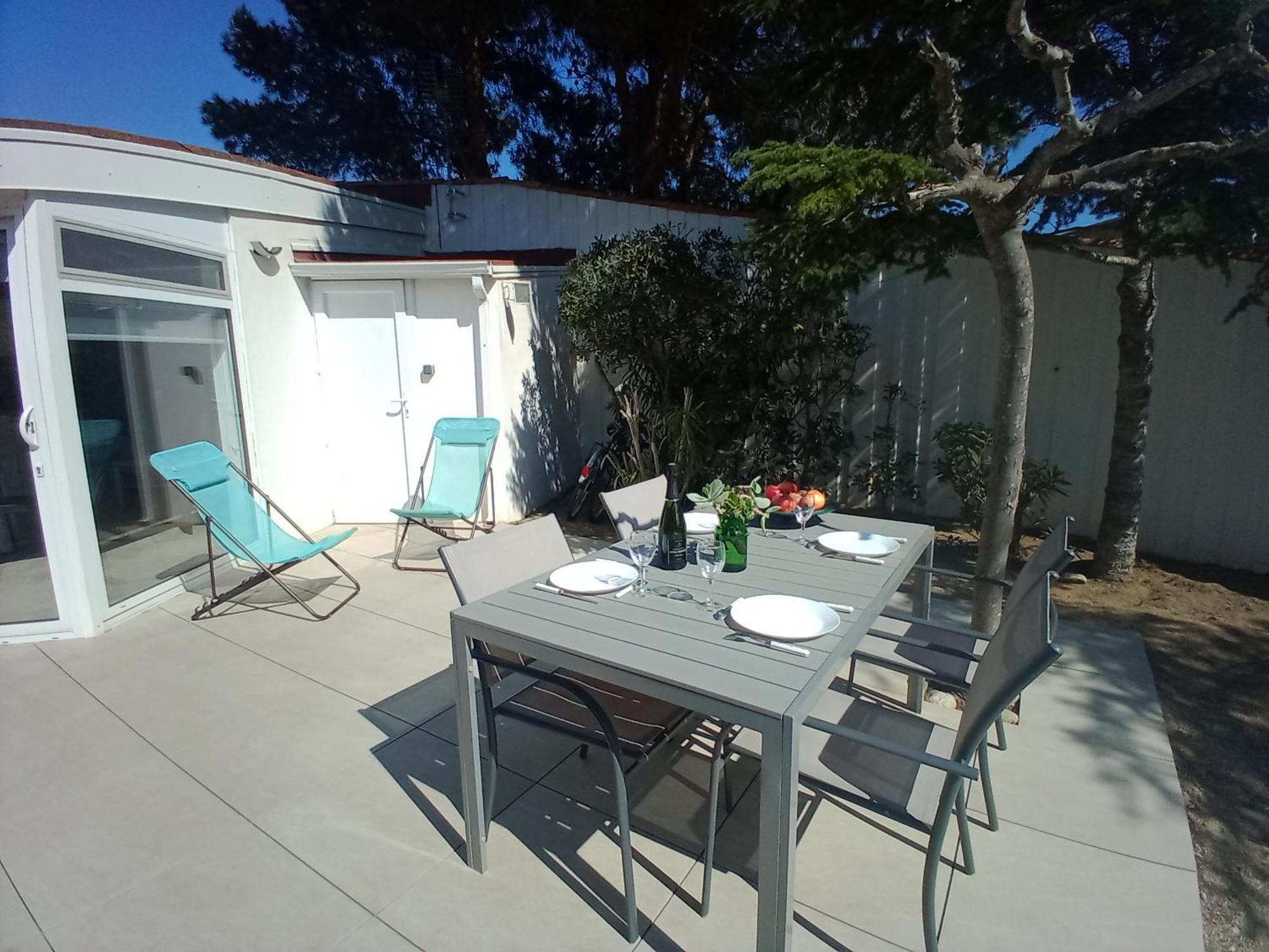 Maison Jardin Wifi - Climatisation - 100 M Plage Sauvage - 20 Min Perpignan Torreilles Luaran gambar
